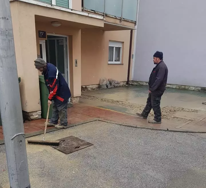 Hitne intervencije za odštopavanje vodovoda Zagreb u Hrvatskoj