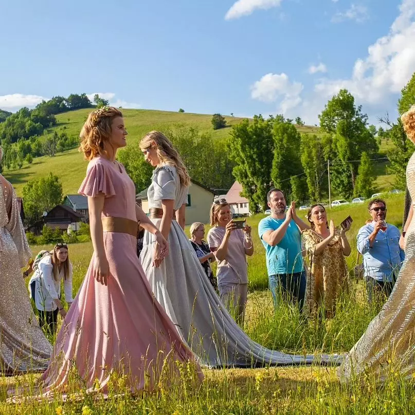 Ženski butik, odjeća Ženska dizajnerska odjeća Krk, RH