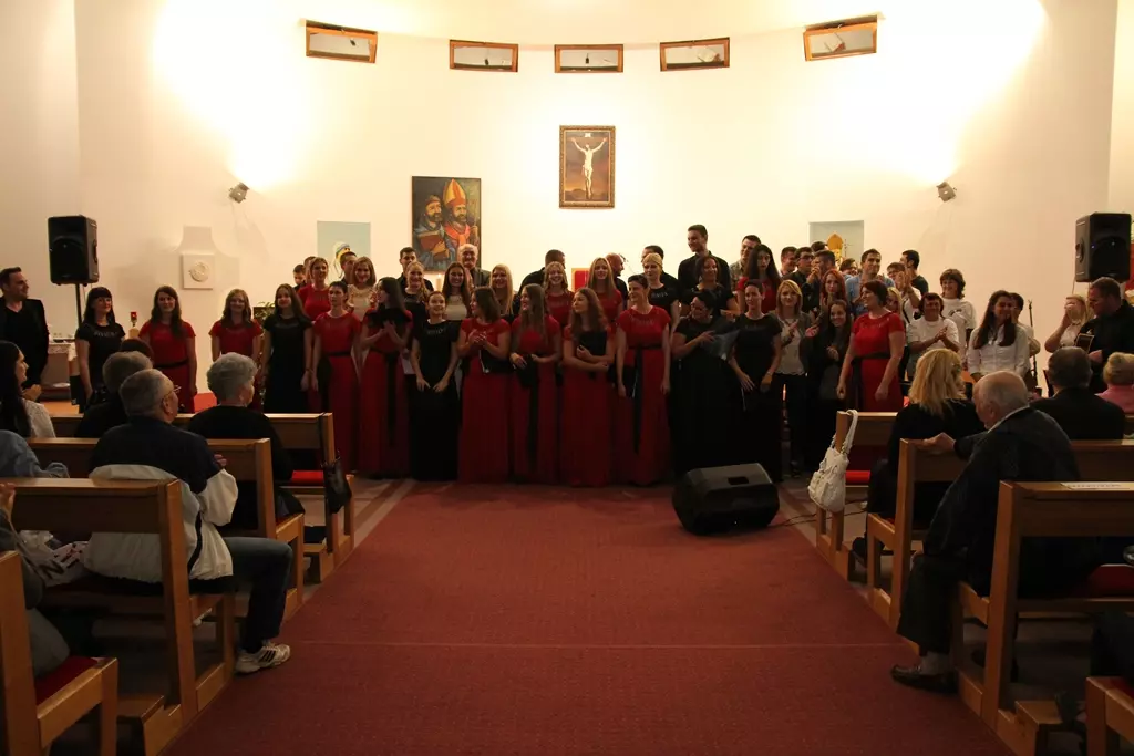 HumanitarnaudrugahumanitarnapomocOsijek3