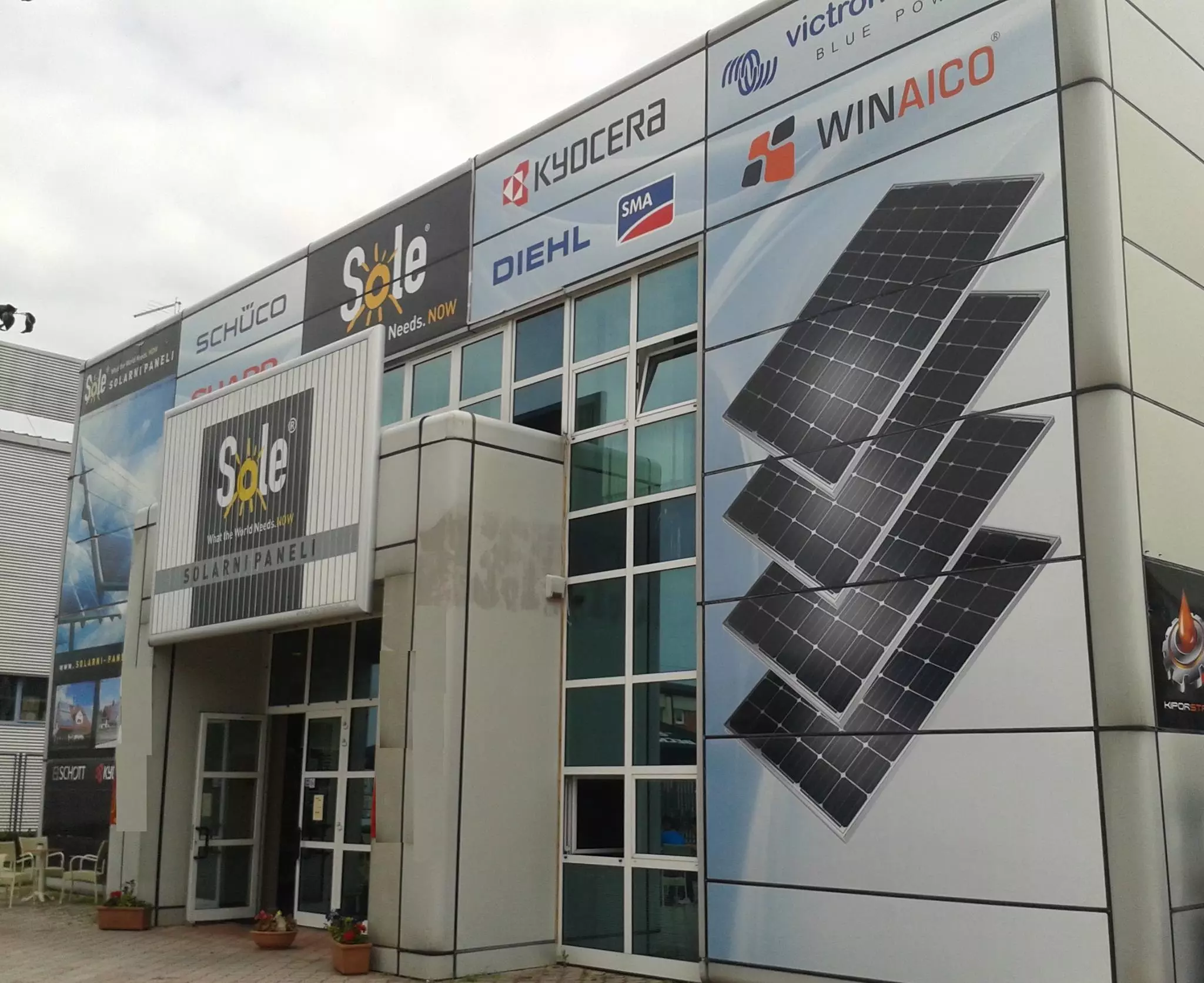 Prodaja i montaža solarnih panela i elektrana u gradu Buzinu, Hrvatska