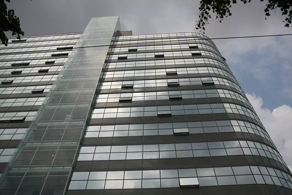 Elektrostatsko plastificiranje metala, strojevi Elektrostatsko plastificiranje metala u Gornjem Stupniku, Hrvatska