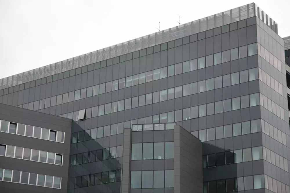 Postupak Decoral dekoracija metala Dekoracija metala postupkom Decoral Zagreb, RH