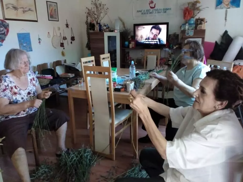 Radovi Pomoć osobama s invaliditetom u Imotskom, Hrvatska