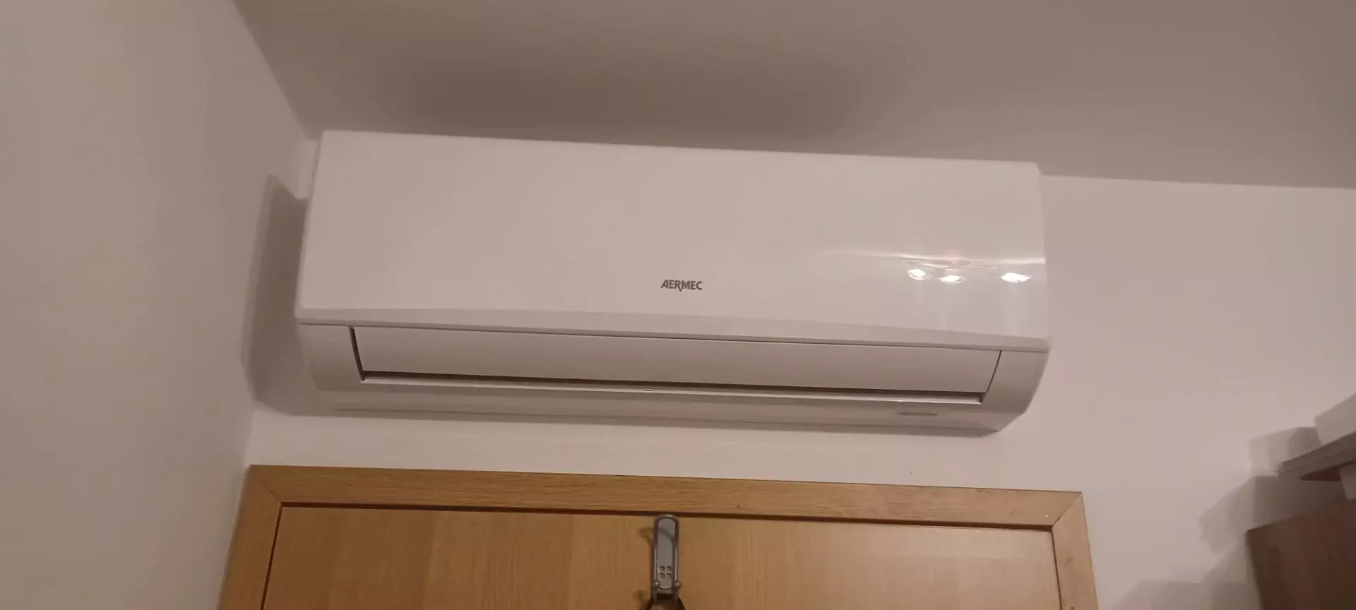 Stavljanje instalacije vodovoda i kanalizacije Uvođenje klima uređaja