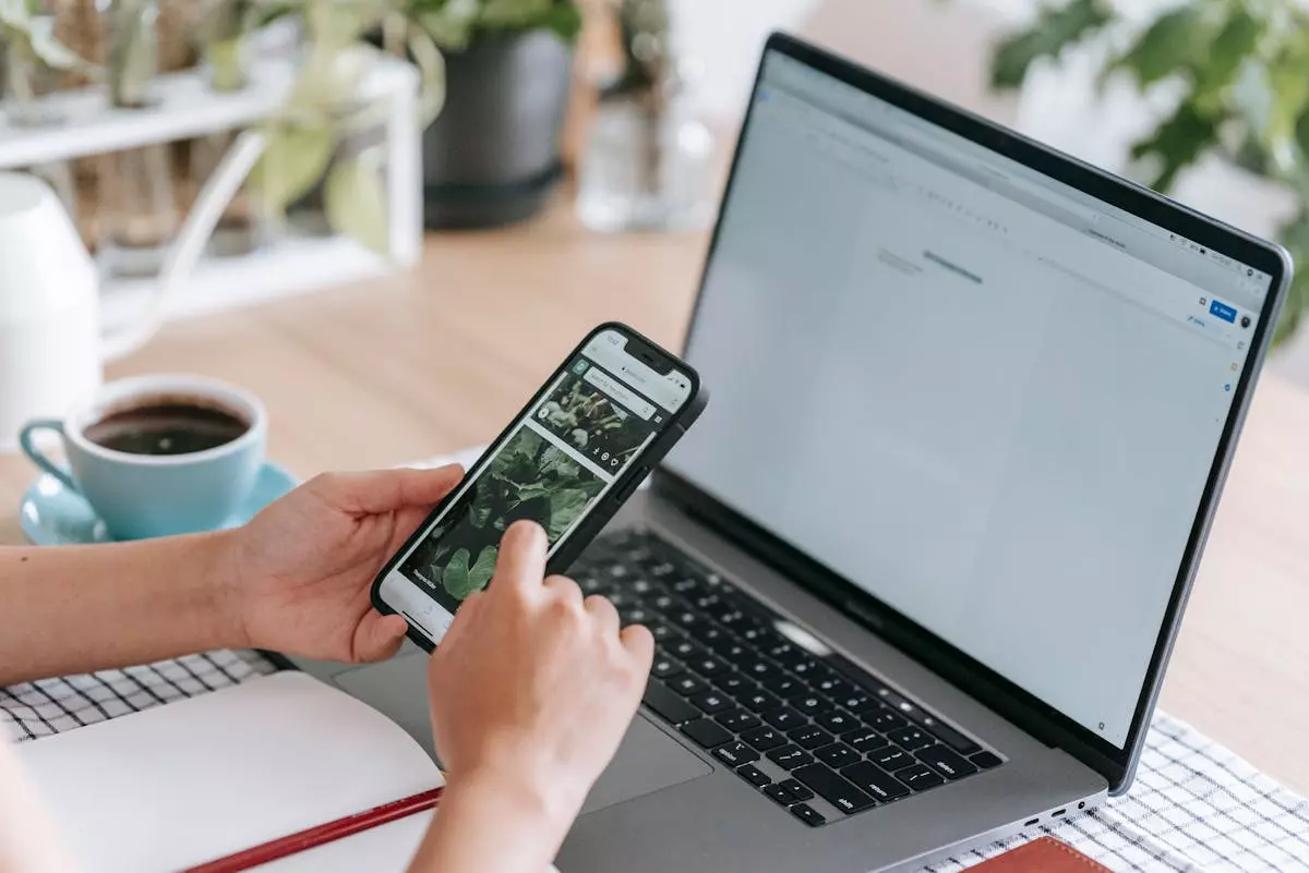 Optički internet i instalacija telefonske mreže Instalacije telefonske mreže i optički internet Krnjak, Hrvatska