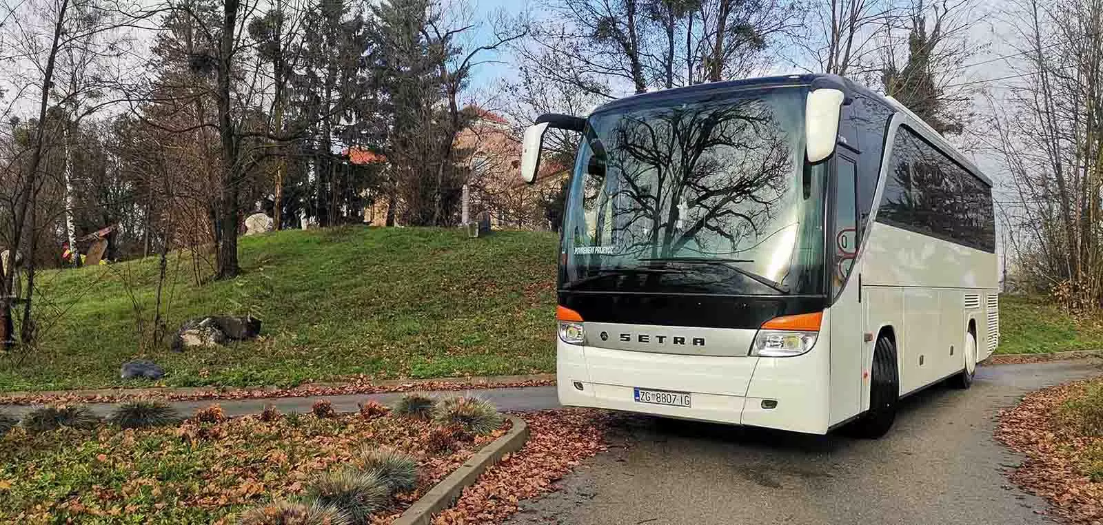 Prijevoz putnika autobusom u Jakovlju, Hrvatska