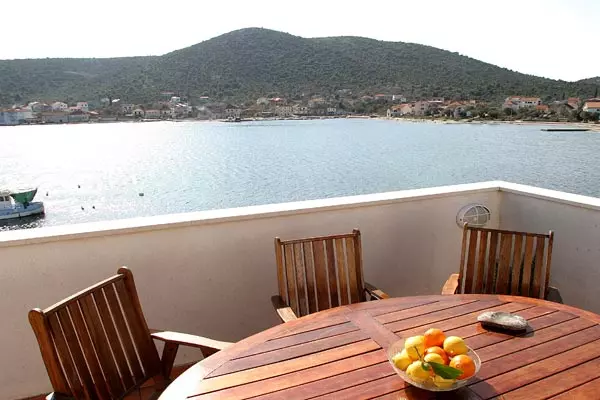 Iznajmljivanje_apartmana,Vinišće,Split3