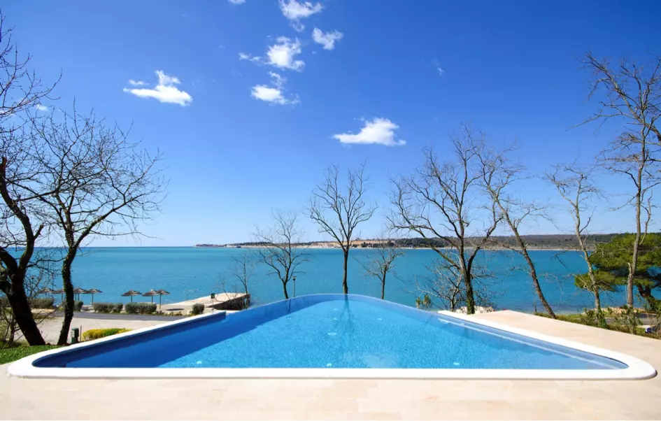 Izrada,ugradnja_i_prodaja_bazena,Poreč