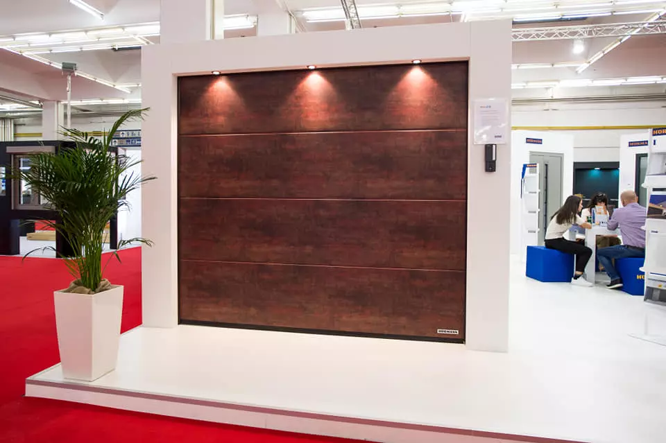 Izrada sekcijskih vrata Izrada sekcijskih garažnih vrata