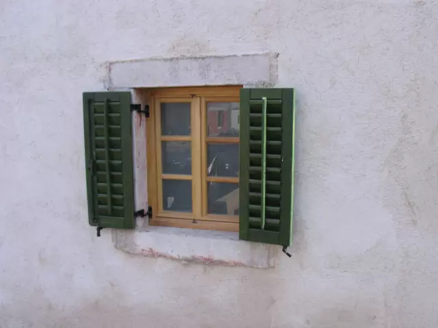 Izradavrtnihgarniturateizradasjenica,Požega3