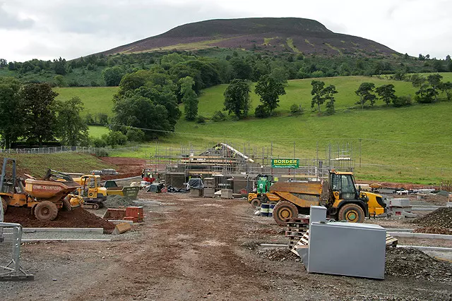 Izvođenjegrađevinskihradovaodtemeljadokrova,Kamanje Izvođenjegrađevinskihradovaodtemeljadokrova,Kamanje