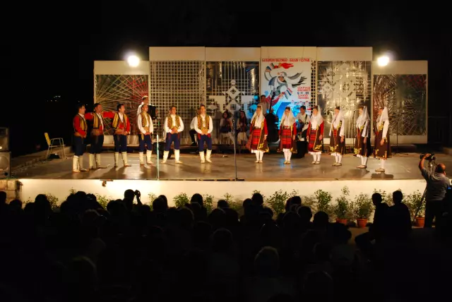 Izvorniličkiplesoviifolklor,Perušić,Ličkosenjskažupanija2