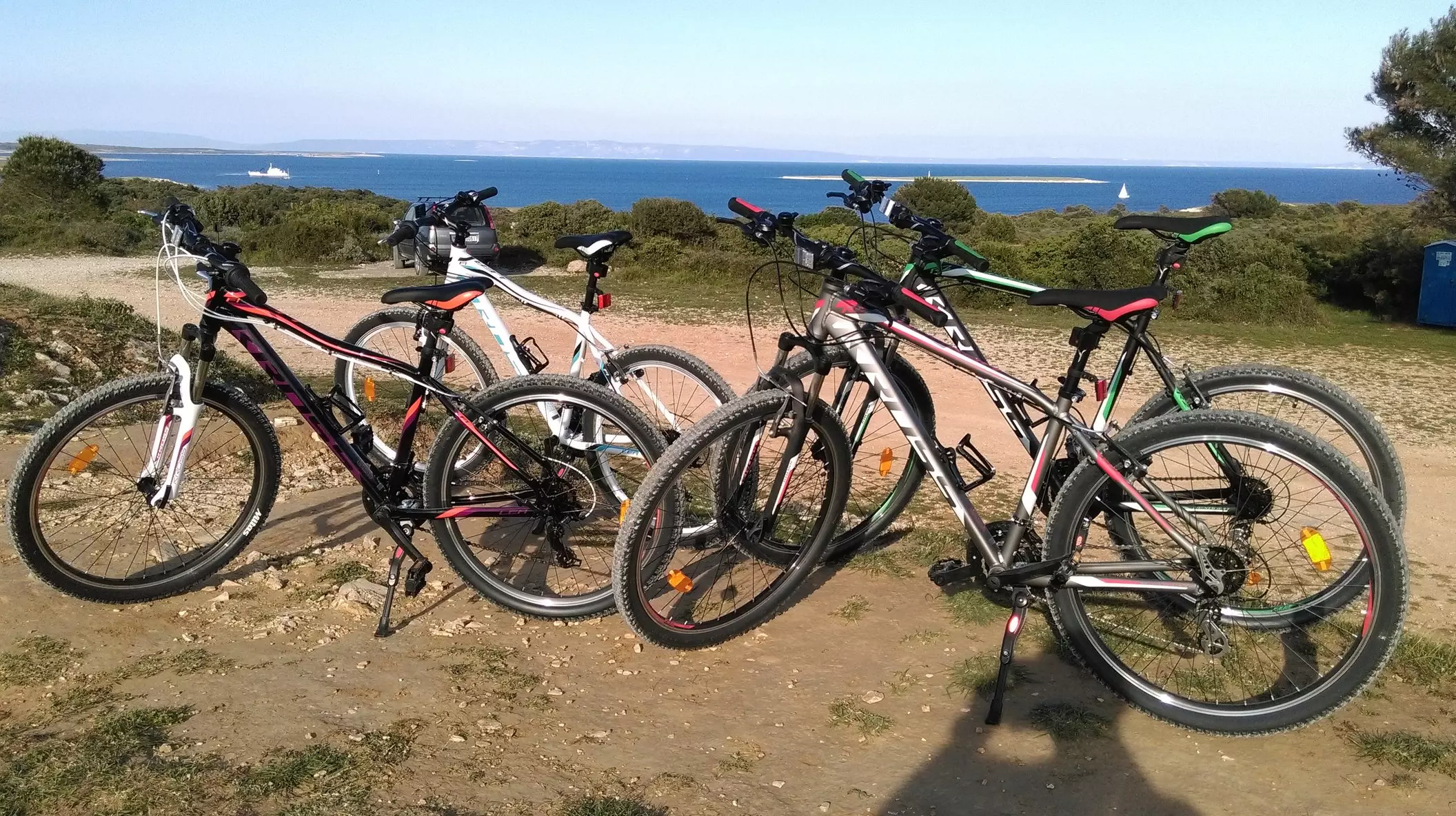 Jedinstvena_ponuda_i_profesionalna_usluga Jedinstvena_ponuda_i_profesionalna_usluga