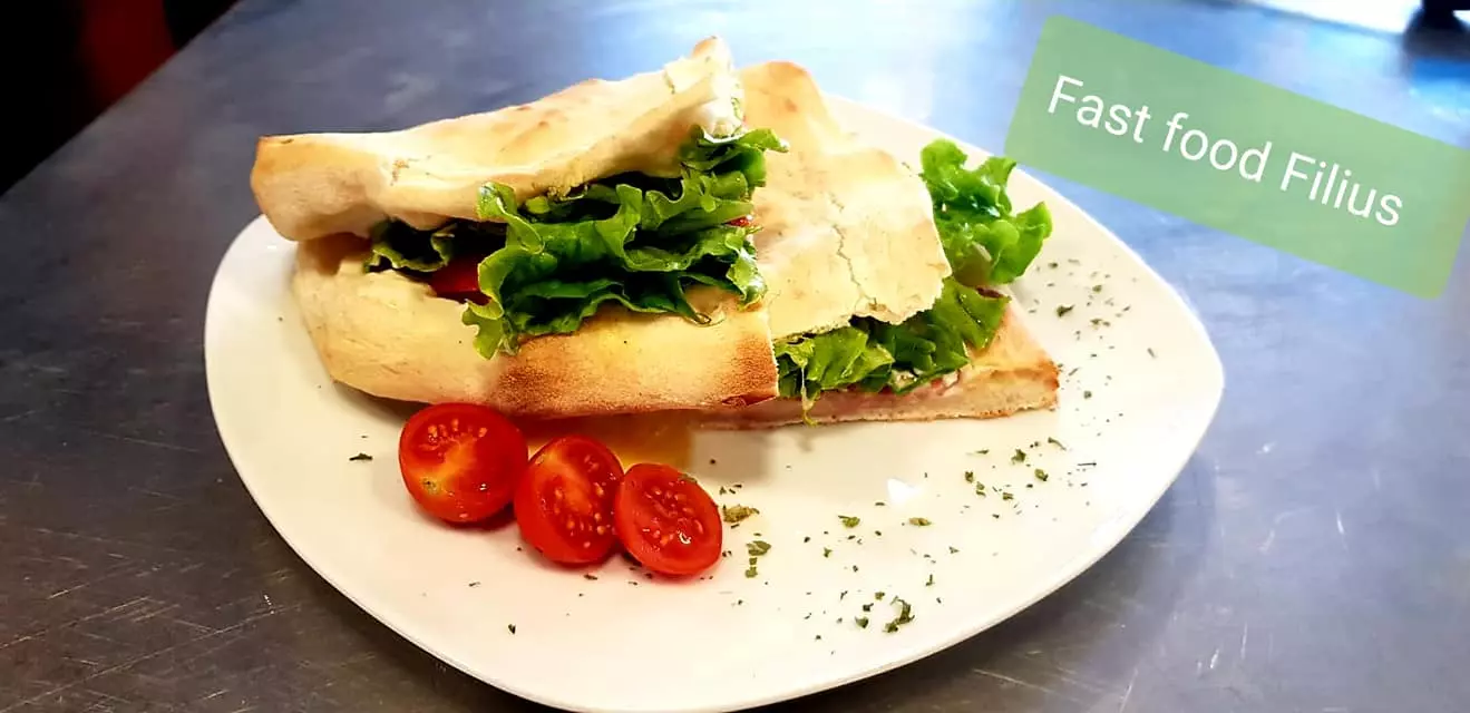 JelasroštiljanadrvaSplit8 JelasroštiljanadrvaSplit8