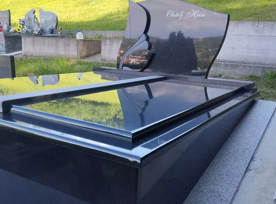 Izrada nadgrobnih spomenika u Bistri