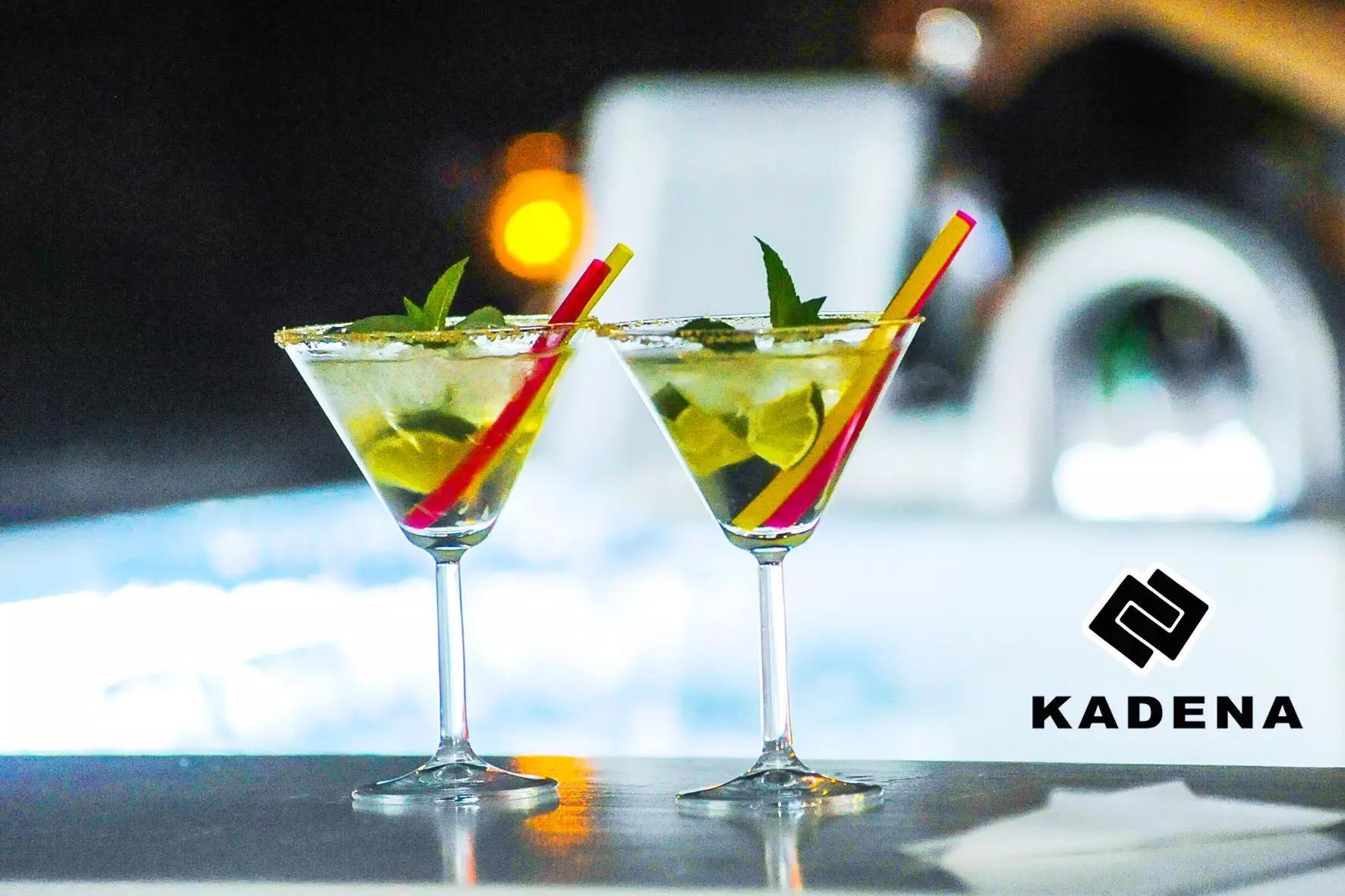  Jela ispod peke i s roštilja u Novalji, Hrvatska