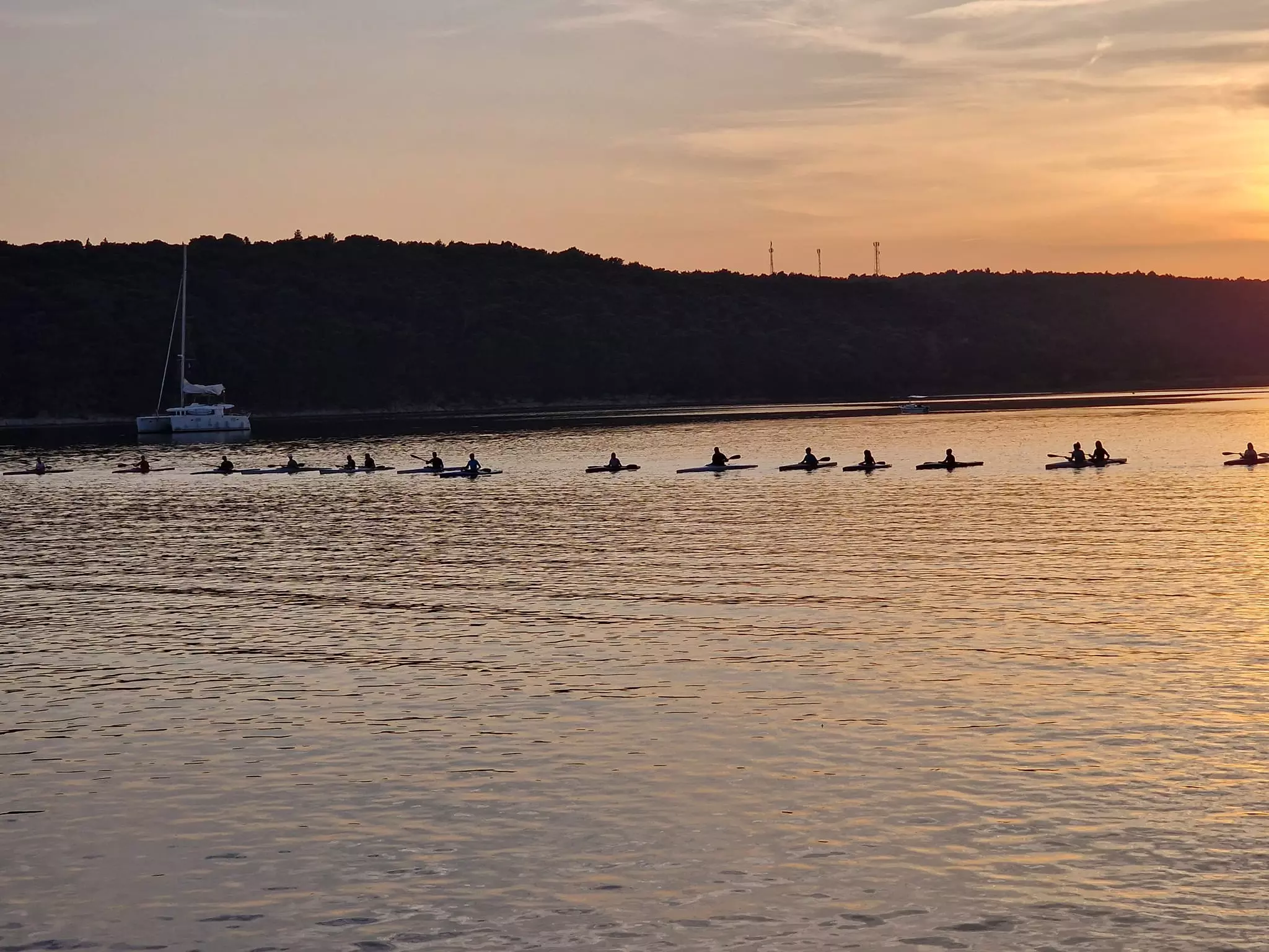 Škola kajaka za djecu, sportske aktivnosti Škola kajaka za djecu Palit na Rabu