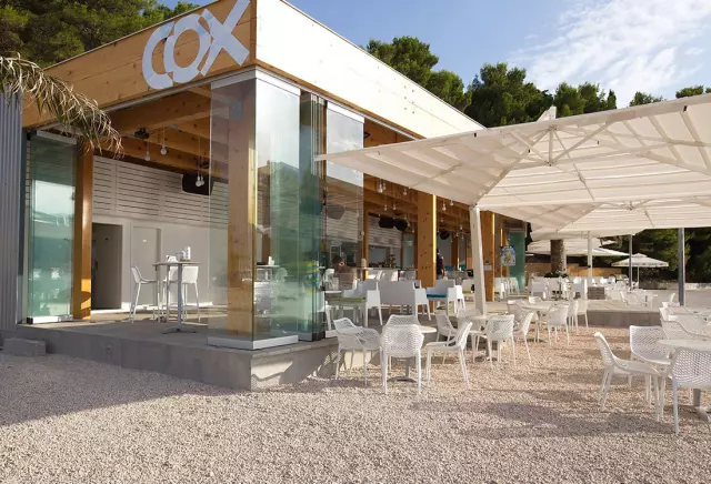 KlizneistaklenestijenkeSplit,Hrvatskatxt