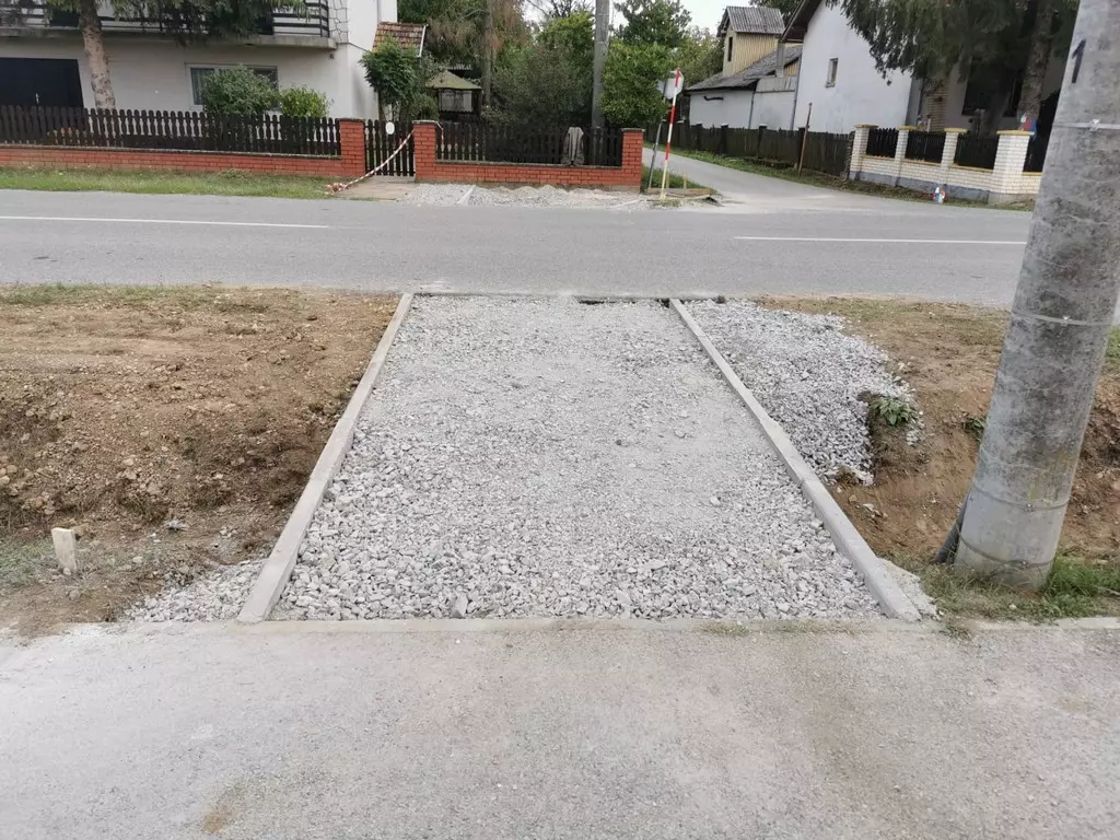 Održavanje groblja i zelenih površina Sunja, Hrvatska