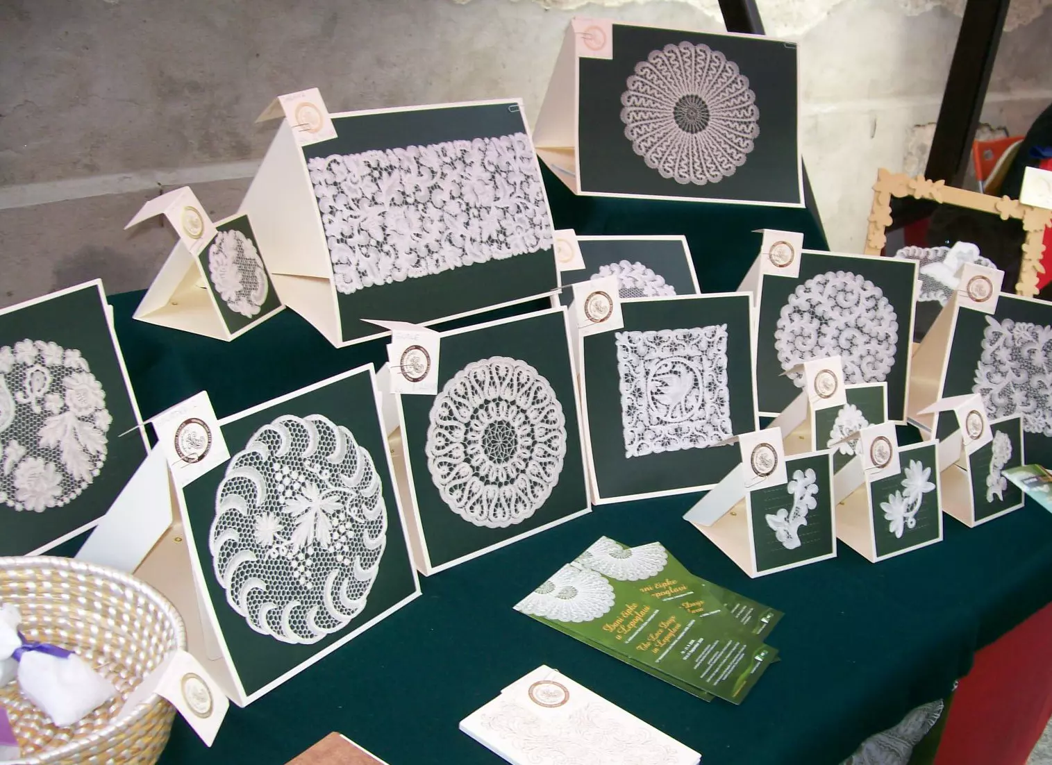 Konavovski_vezovi,lepoglavska_čipka,hrvatski_vezovi,narodne_nošnje,Dubrovnik