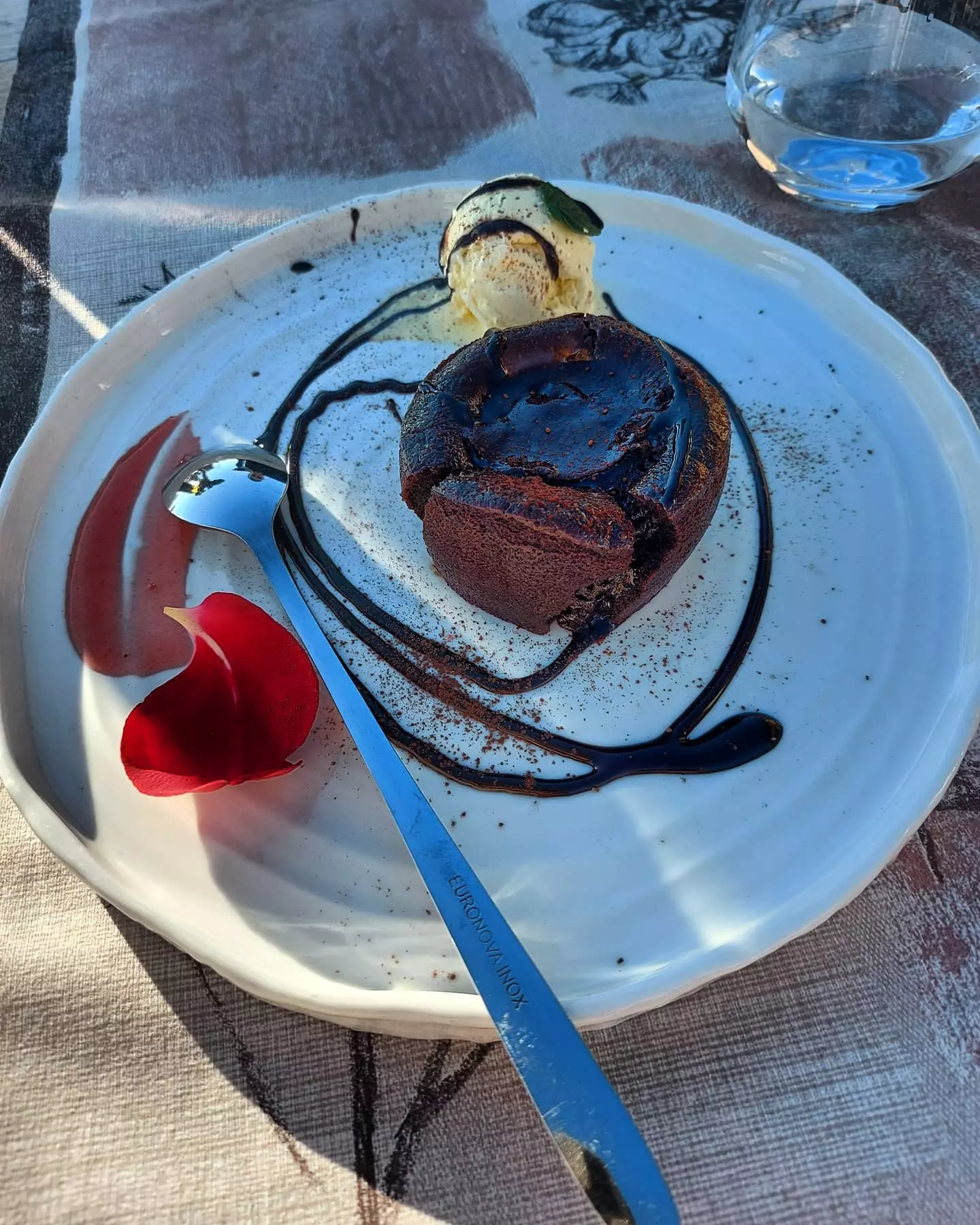 Jela s roštilja u restoranu Jela s roštilja Buje u Istri