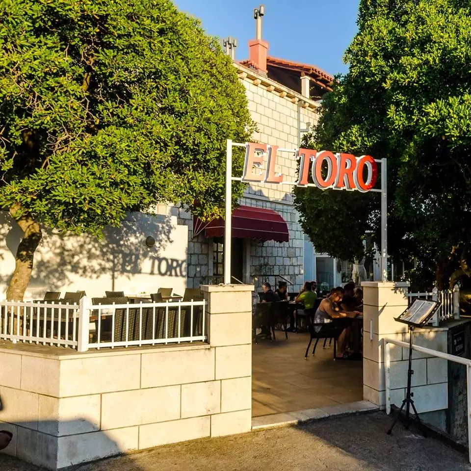 KonobasavrhunskimpizzamaDubrovnik10 KonobasavrhunskimpizzamaDubrovnik10