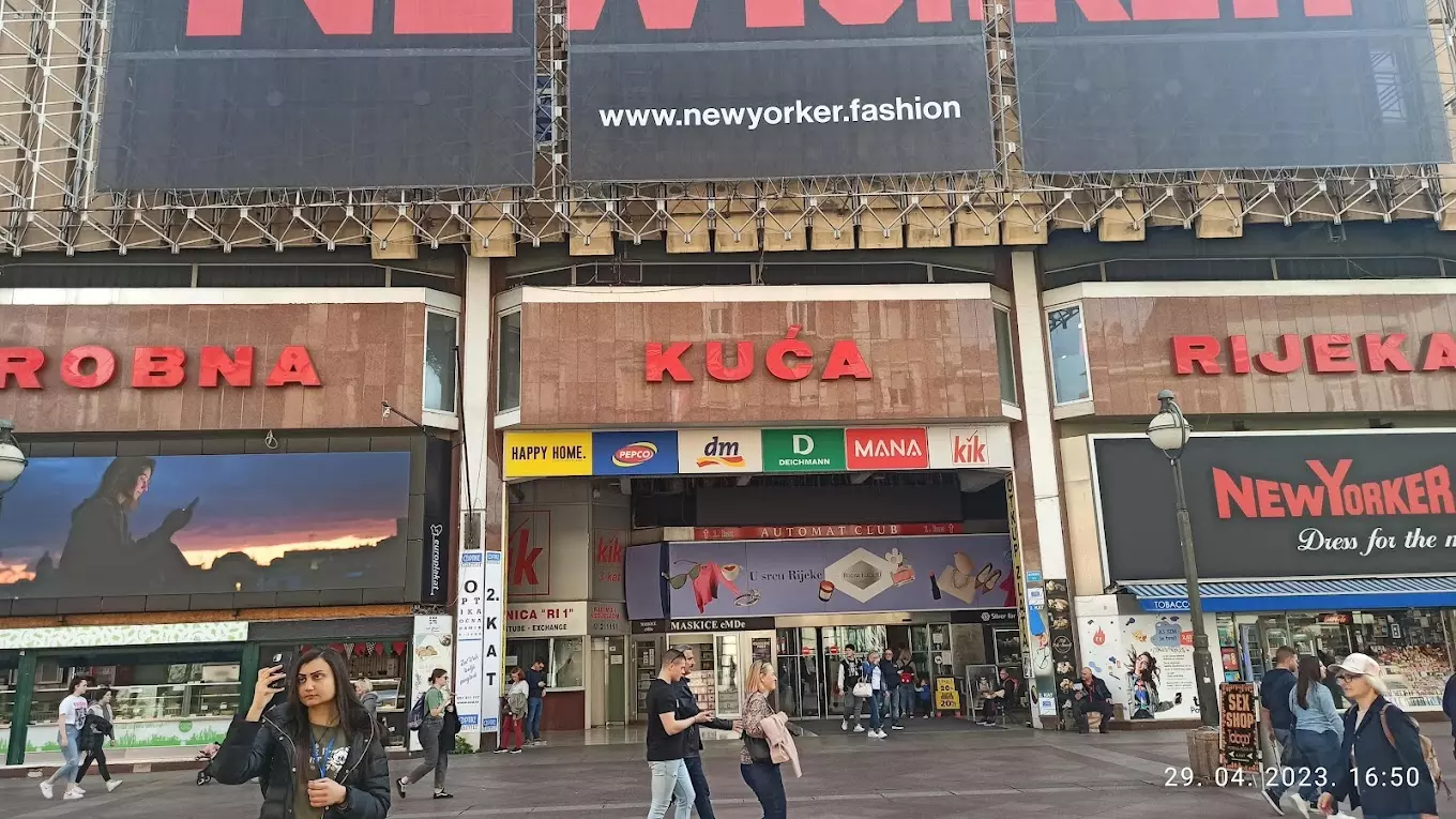 Robna kuća, proizvod Robna kuća Rijeka u RH