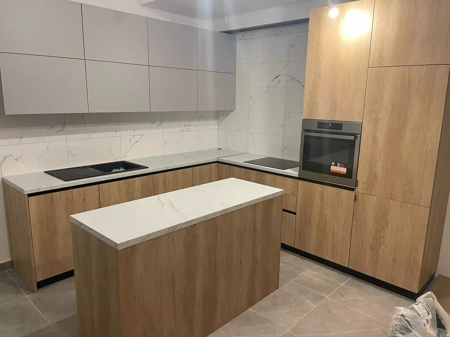 Usluge dizajna namještaja po mjeri Usluge dizajniranja namještaja po mjeri Split