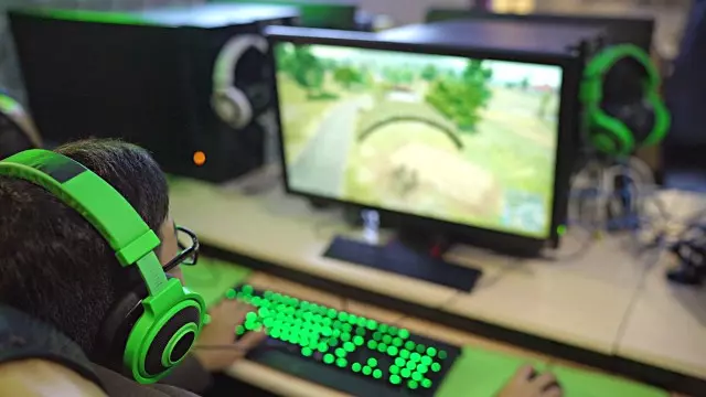 KreiranjeiprodajavideoigaraNovska1 KreiranjeiprodajavideoigaraNovska1