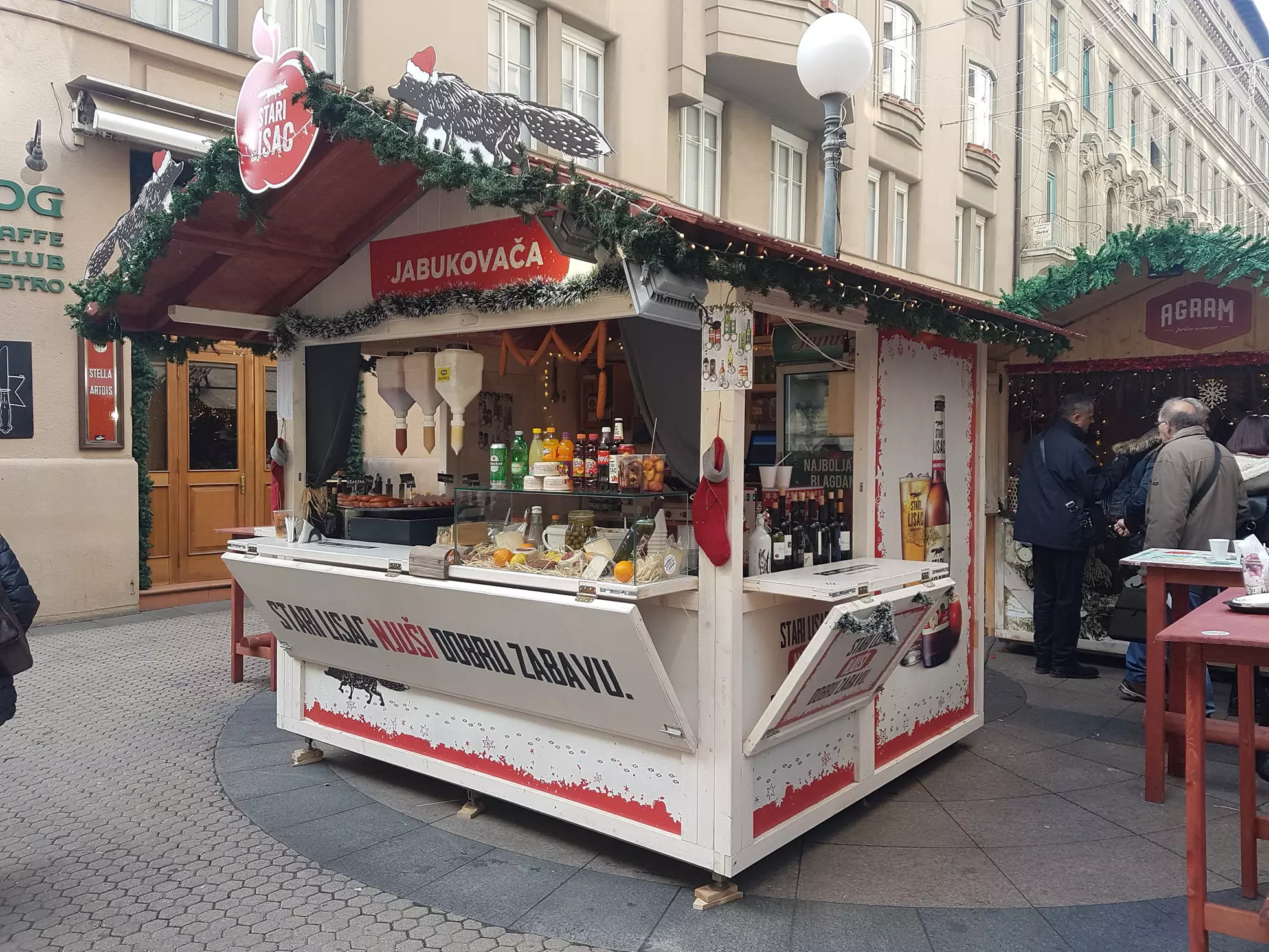 Bijeli štand Najbolja izrada štandova, Karlovac