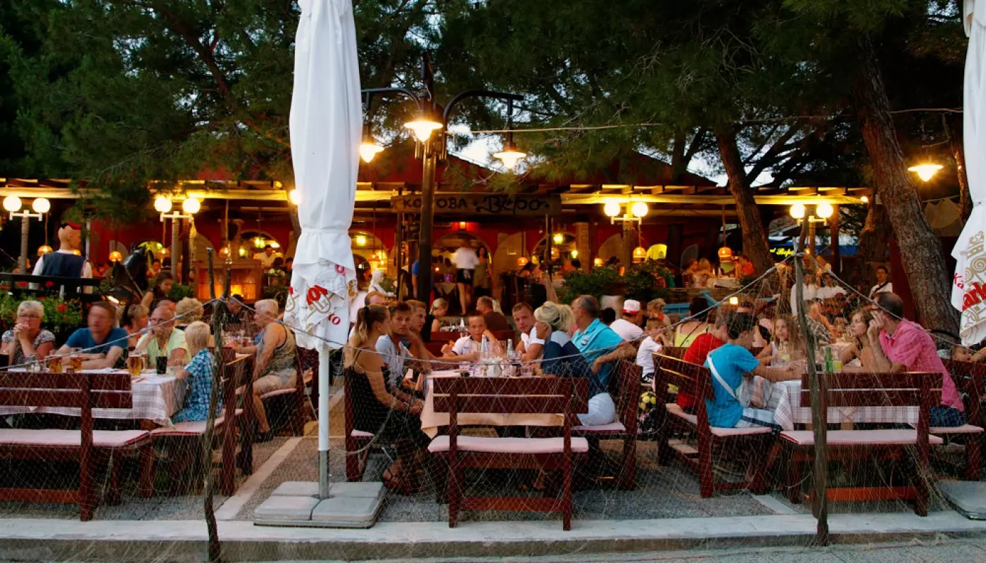 Kvalitetnadalmatinskakuhinja,Zaton Kvalitetnadalmatinskakuhinja,Zaton