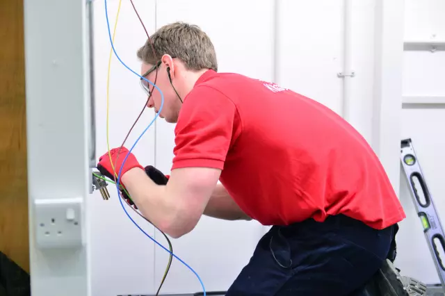 Kvalitetniinstalacijskiradovizavodu,plin,grijanjeihlađenje,Bol,Split