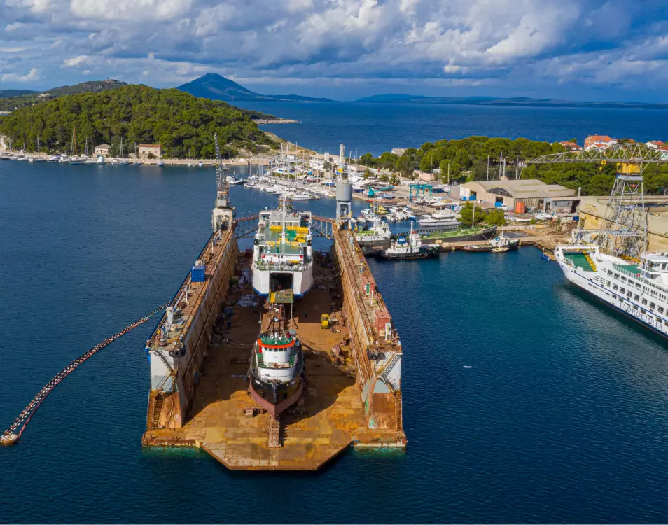 Popravak i održavanje brodova u Rijeci i Malom Lošinju