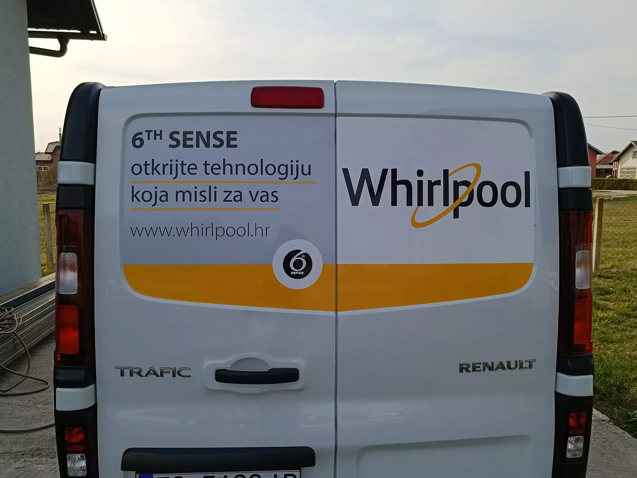 Ovlašteni servis bijele tehnike Elektrolux Beko Whirlpool grad Zagreb, Hrvatska