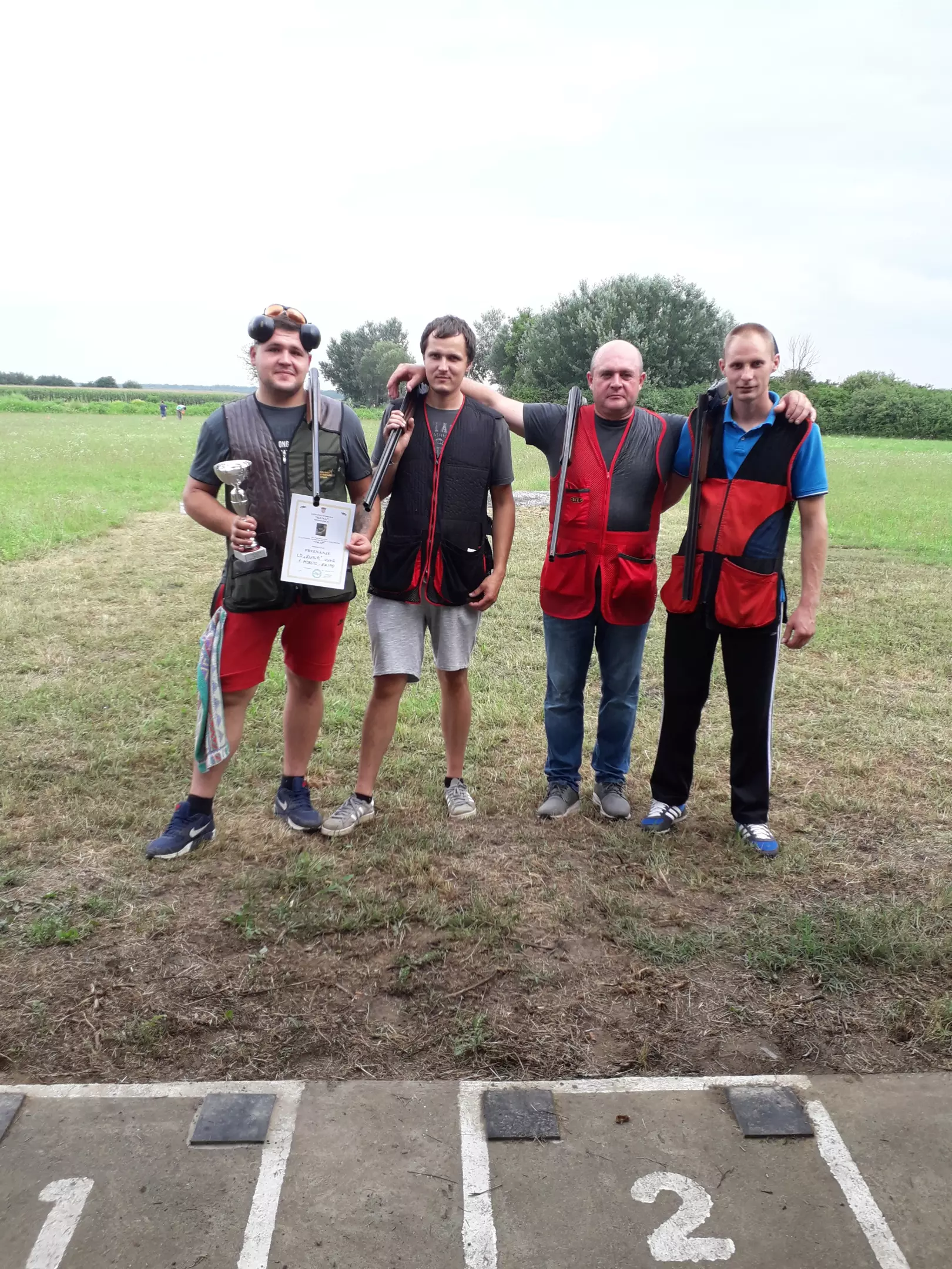 Lovstvo zaštita divljači, lovačko društvo Lovstvo zaštita divljači Vuka, Hrvatska