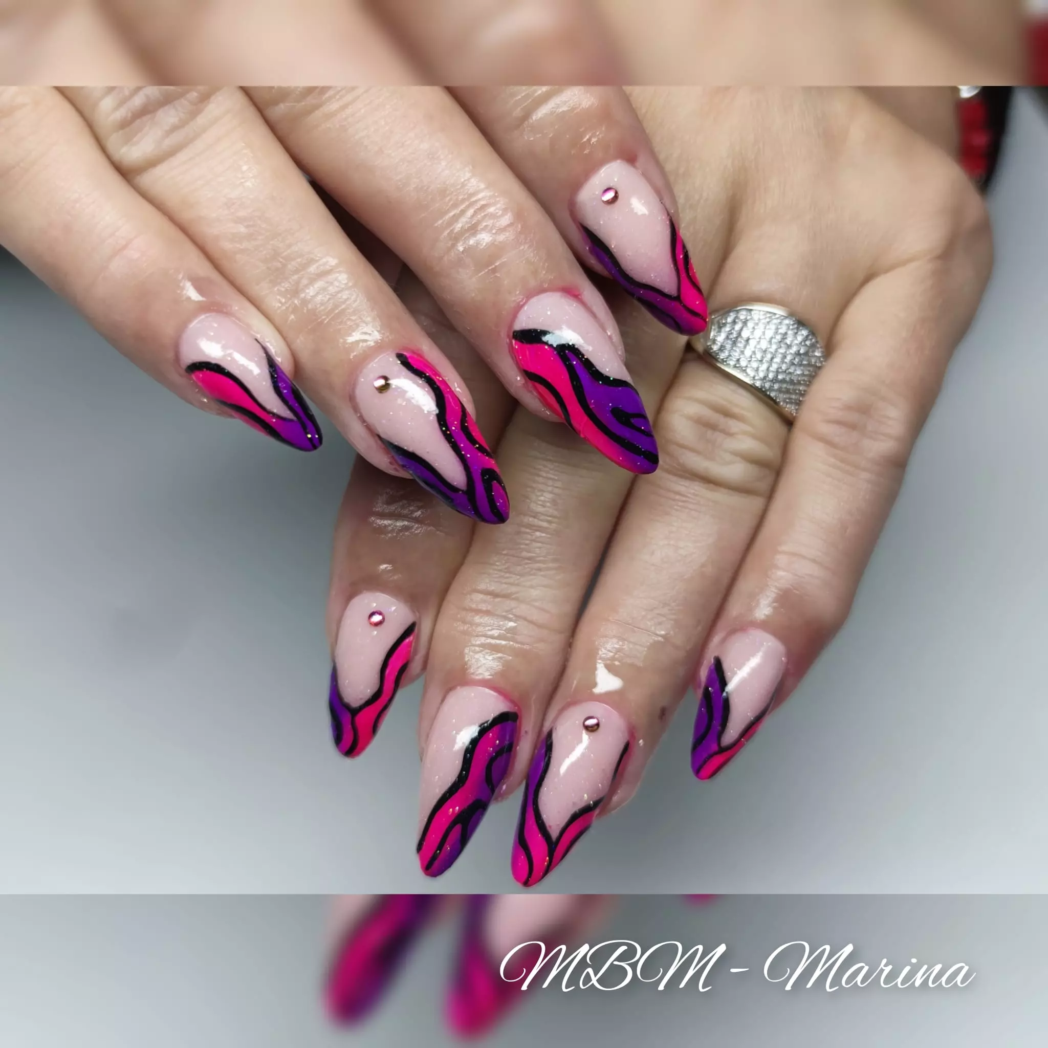 Nokti, glediranje Geliranje noktiju, Bjelovar, Hrvatska