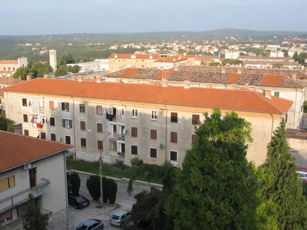 Limarski radovi na krovištima Limarski radovi na krovištu Labin