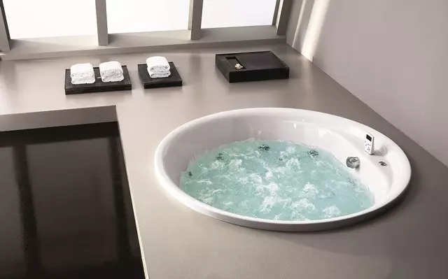 Masažnisistemiuzproizvodnjukupaonskeopreme,Zagreb,Hrvatska