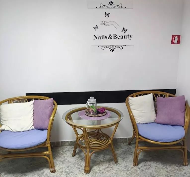 Salon za uljepšavanje, nokti Salon za uljepšavanje Mali Lošinj, RH
