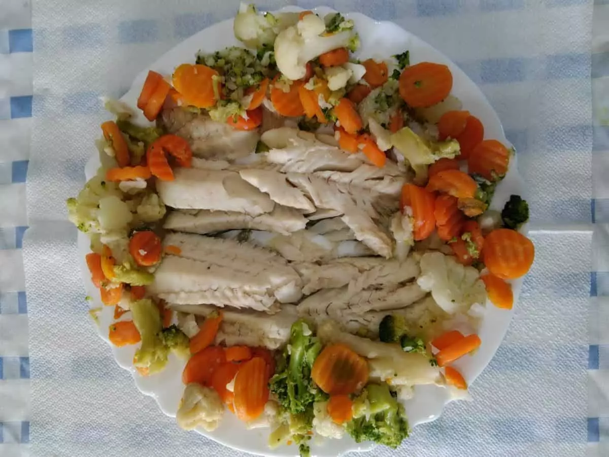 Mediteranskajela,jelaispodpekeijelasroštiljaSplit,Hrvatska5