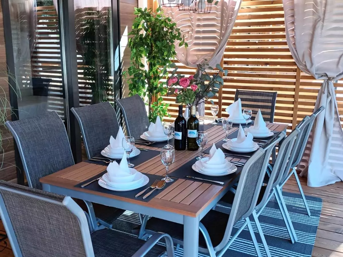 Iznajmljivanje mobilnih kućica Biograd na Moru, RH