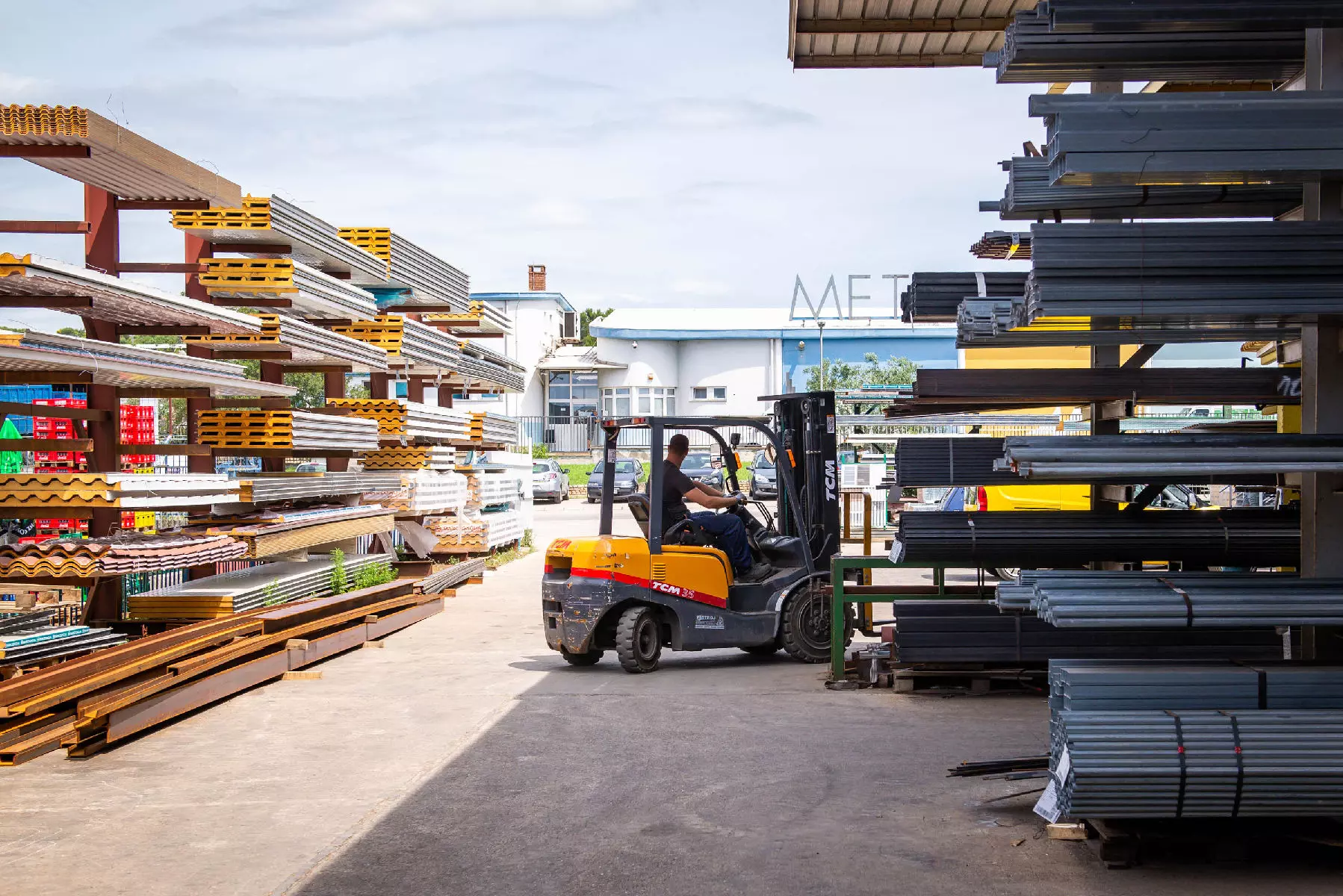 Proizvodnja i montaža čeličnih konstrukcija i panela Hrvatska, grad Pula