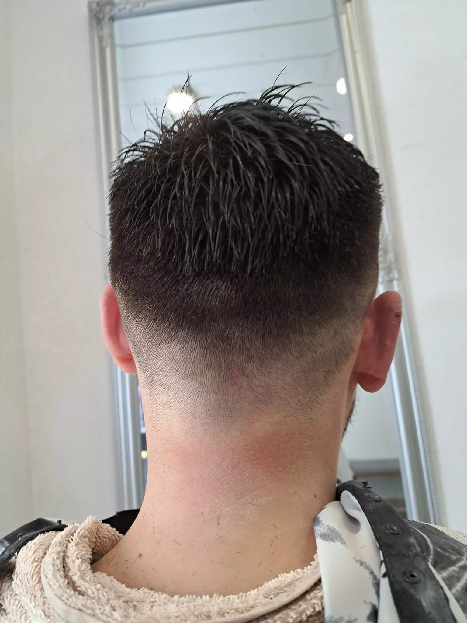 Muški salon Umag Muški salon Umag