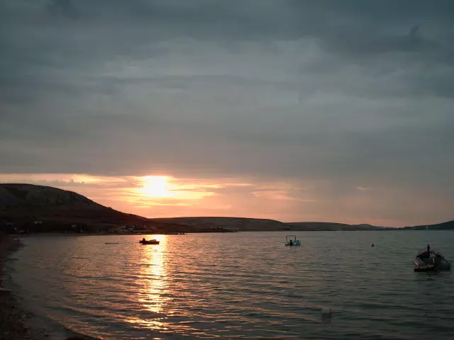 Najamsobasatviinternetomuzosiguranparking,Mandre3 Najamsobasatviinternetomuzosiguranparking,Mandre3