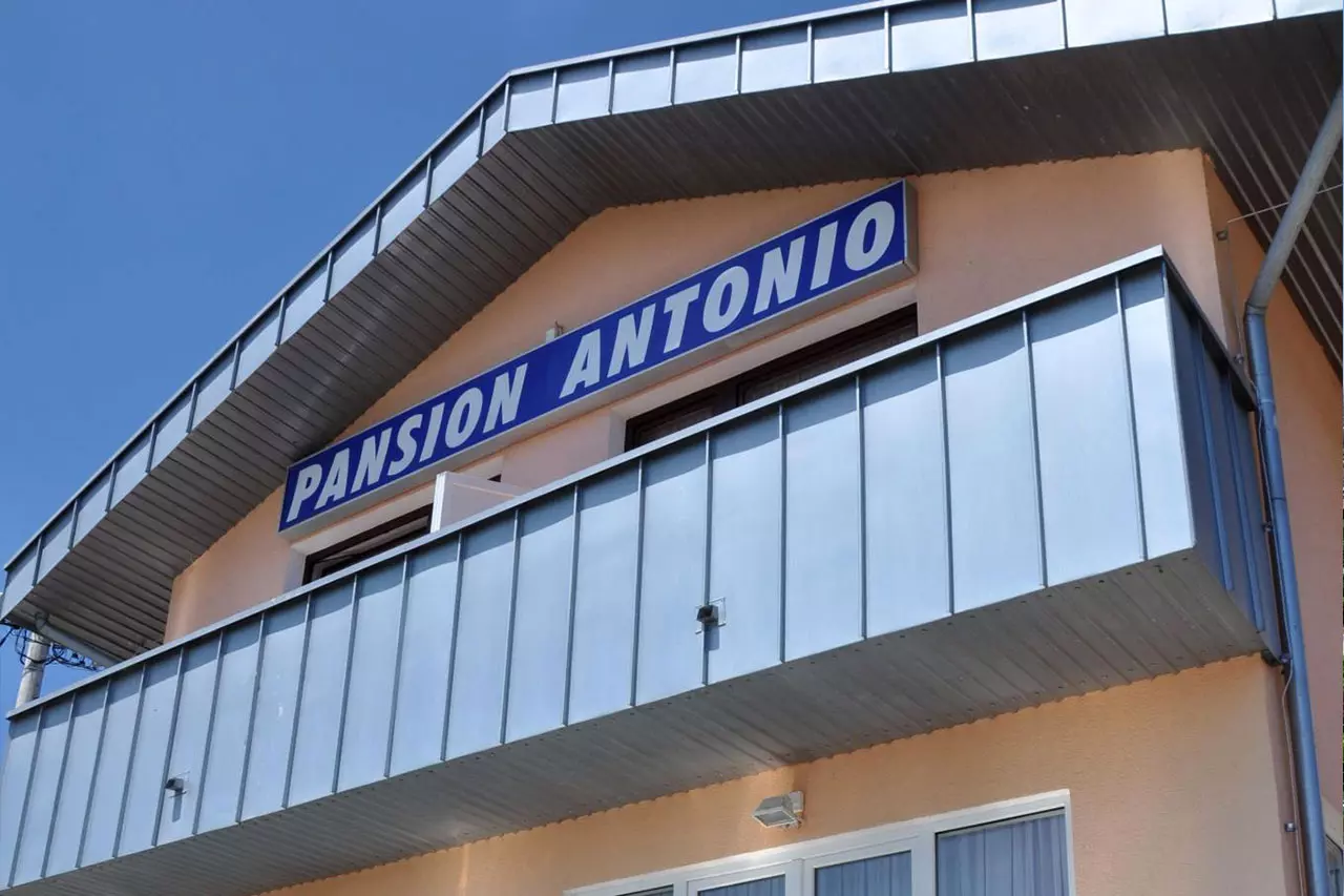 Najam soba s doručkom 