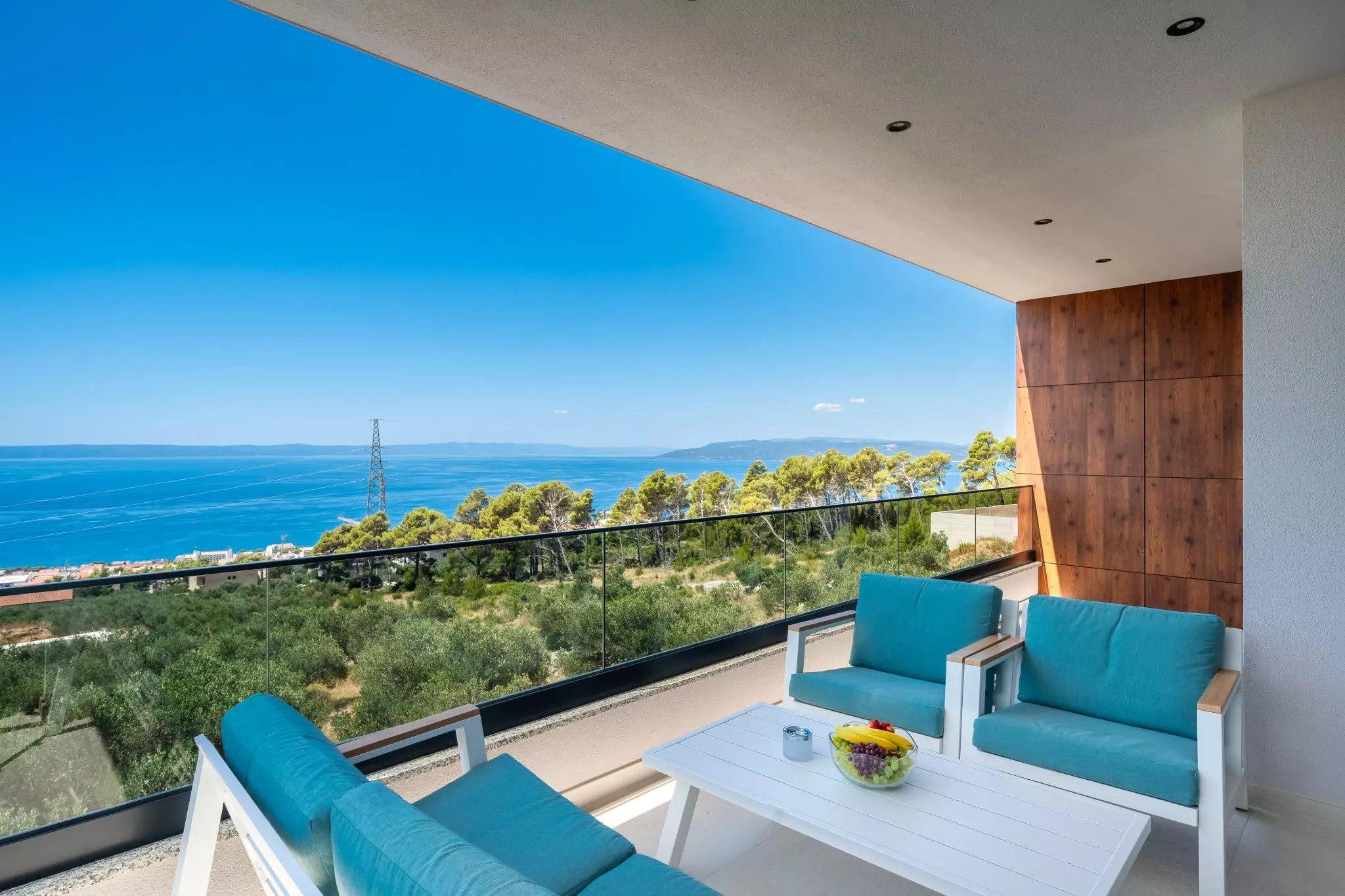 Najam vile s bazenom Makarska