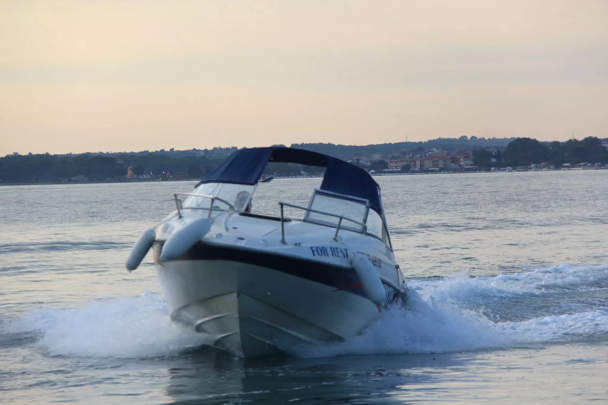 boat renting rent a boat