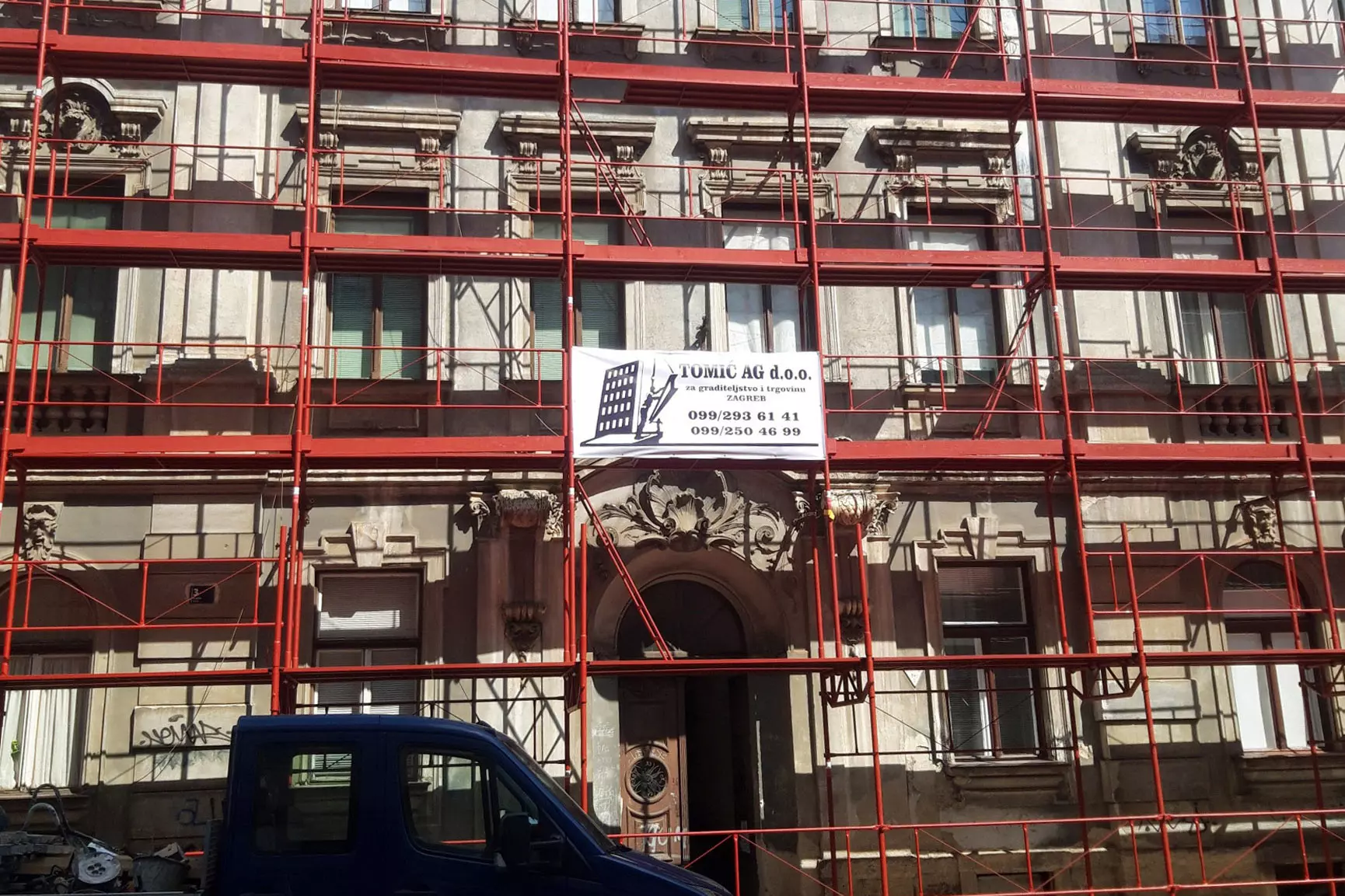 Novogradnjaisanacije,ključurukeZagreb,Hrvatska1