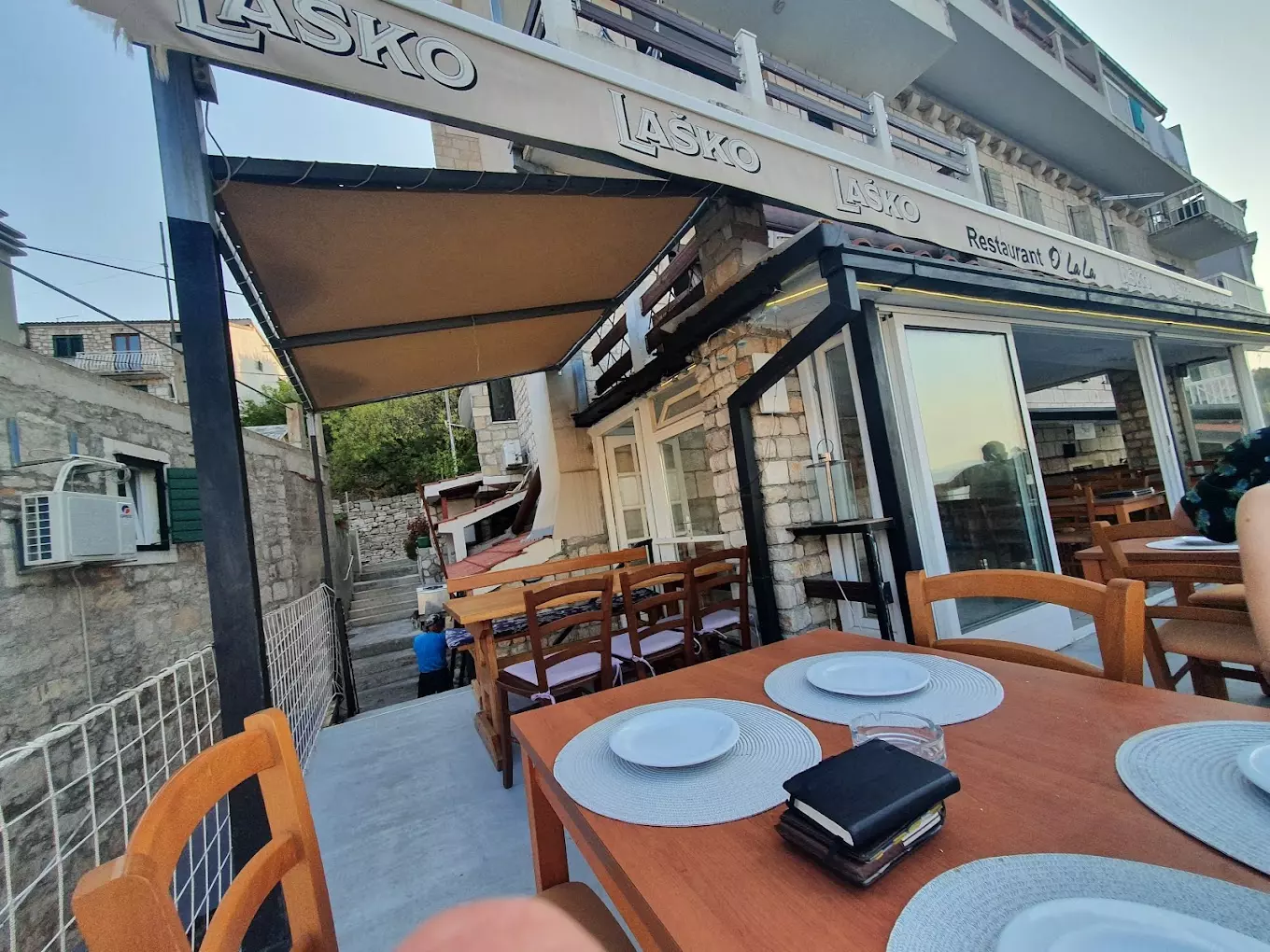 Pizze, rižoto i bolognese, Šolta, RH