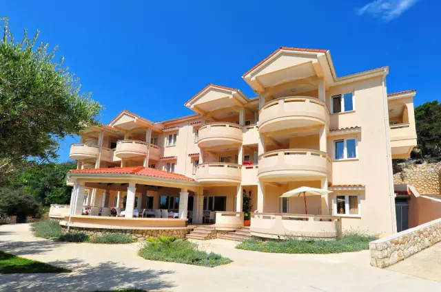 Obiteljskesvečanosti,jelaizkrušnepeći,Vodice